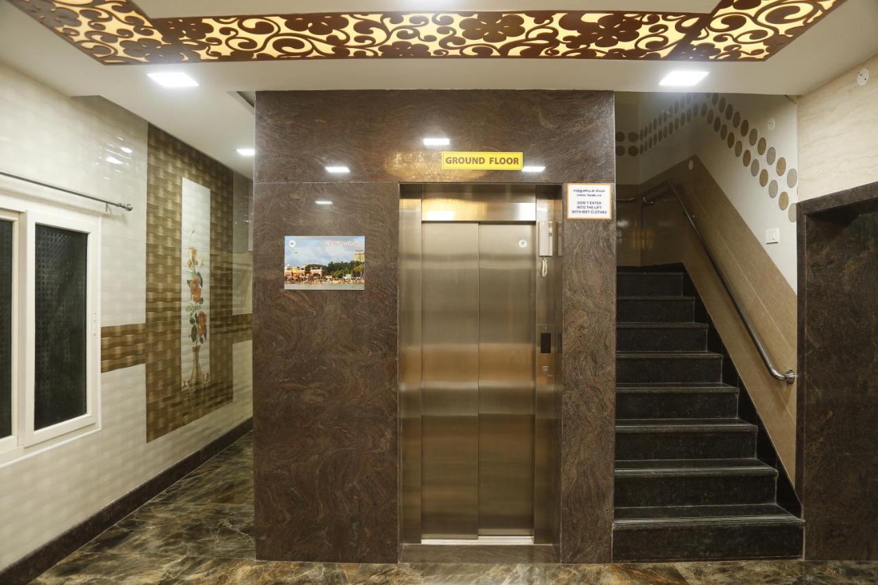 Akash Residency Hotel Rameswaram Bagian luar foto